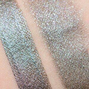 Stila Shimmer & Glow Liquid Eyeshadow ~ (Avail only via Not-so-Mystery box)